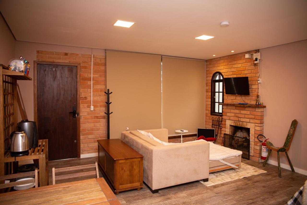 Suite Syrah Com Ofuro Campos do Jordão Exterior photo